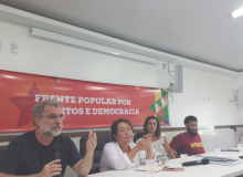 Frente Popular por Direitos e Democracia reúne lideranças para debate político