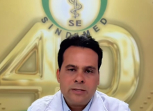 Nota de Solidariedade ao SINDIMED e a Helton Silva