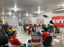 CUT/SE reúne trabalhadores informais organizados no debate sobre Economia Solidária