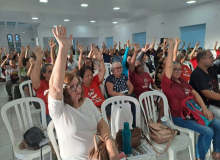 Rede Estadual: Professoras e professores vão paralisar atividades terça e quarta