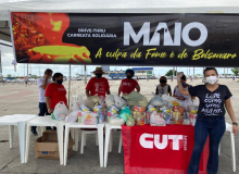 População de Sergipe doa alimentos para Carreata Solidária do 1° de Maio