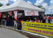 Com ato no TCE e MPE, trabalhadores lutam por salários de novembro, dezembro e 13º