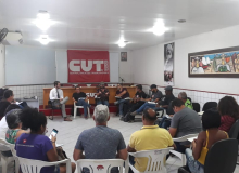 Reunião de sindicatos e movimentos populares constrói Greve da Educação