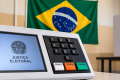 Bolsa Família será cortado em 2 anos, informa coordenadora de Flávio Bolsonaro