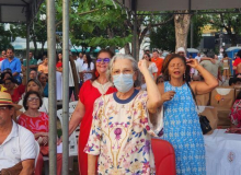 Lançado livro que conta a história de luta de professora Ana Lúcia