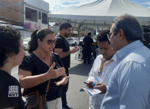 Trabalhadoras da saúde protestam na Prefeitura de Aracaju por valorização