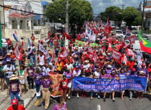 Mulheres de Sergipe se unem em caminhada de luta contra violências e fascismo